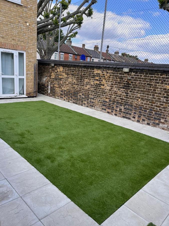 London Haven At Rutland House Apartment Ilford Ngoại thất bức ảnh
