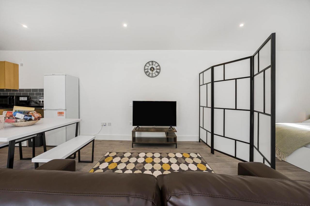 London Haven At Rutland House Apartment Ilford Ngoại thất bức ảnh