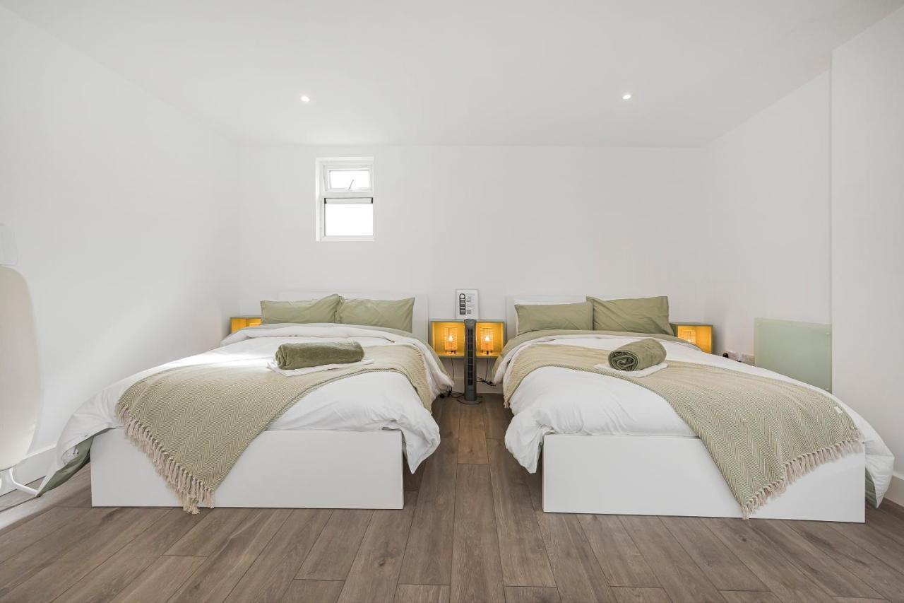 London Haven At Rutland House Apartment Ilford Ngoại thất bức ảnh