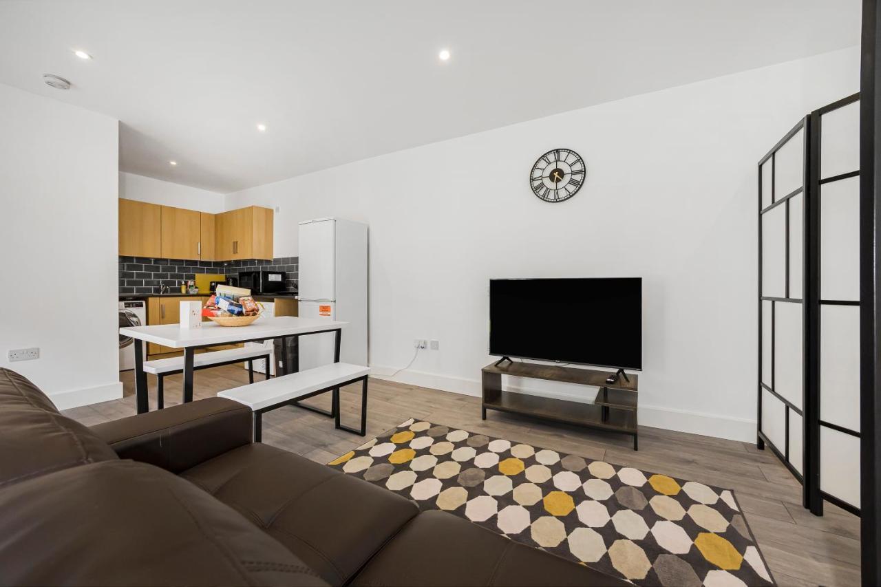 London Haven At Rutland House Apartment Ilford Ngoại thất bức ảnh